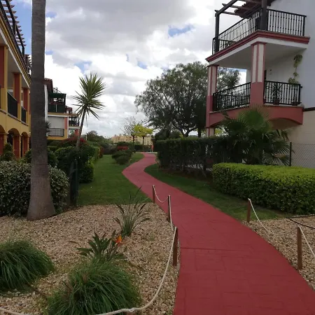 Manuela Proximo A Golf Isla Canela Links